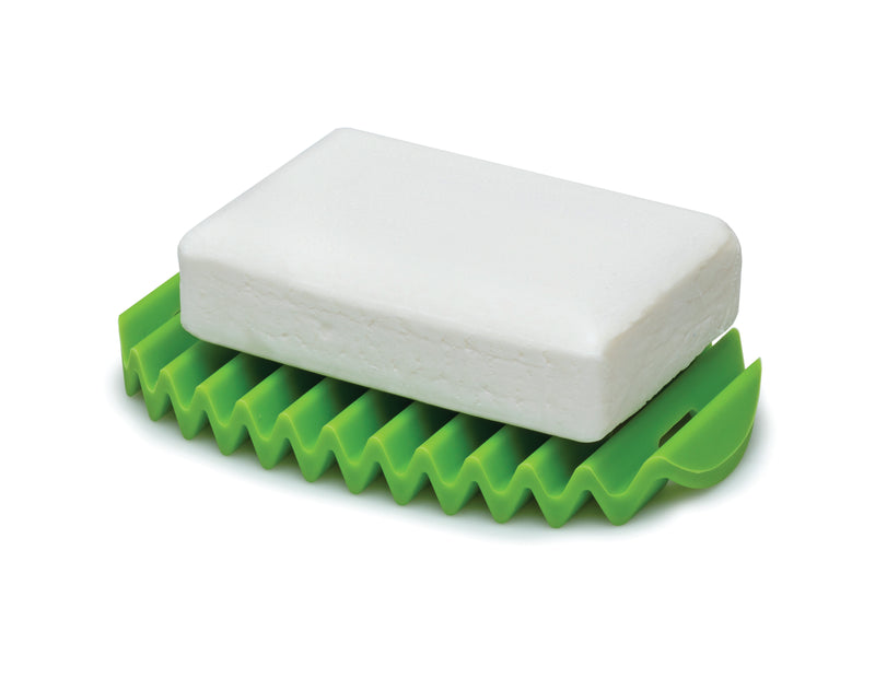 products/10205_SoapSaver_InAction_Green.jpg