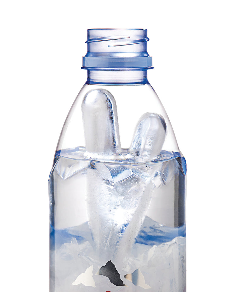 products/29170_IceStickTray_inAction_BOTTLE.jpg